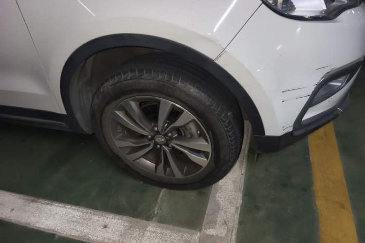 Used Geely Auto Emgrand X7 Sport 2016 2.0L Manual ZhiShang Version Right Front Wheel Hub