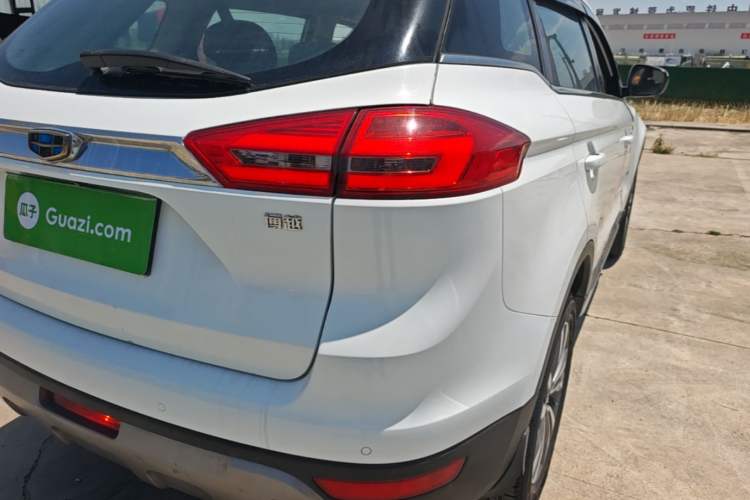Used Geely Auto Emgrand X7 Sport 2016 1.8TD Automatic ZhiZun Version Right Rear Taillight