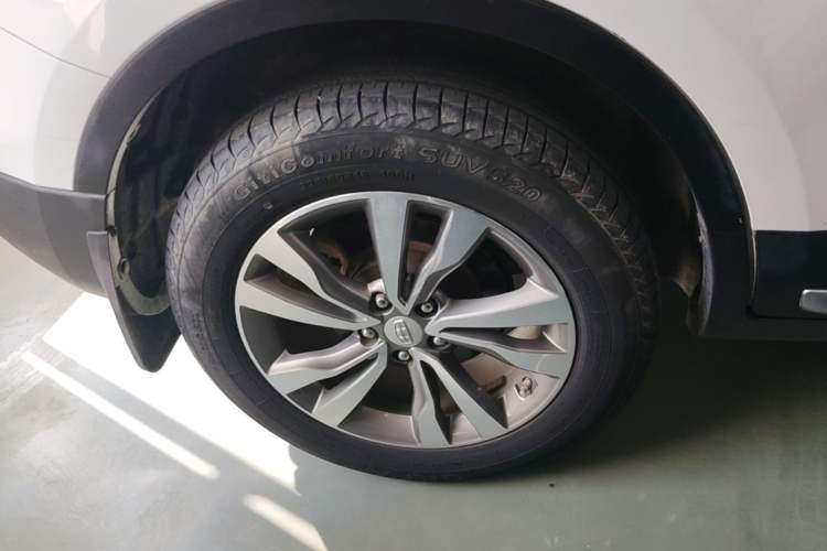 Used Geely Auto Emgrand X7 Sport 2016 2.0L Manual Smart Connect Version Right Rear Wheel Hub