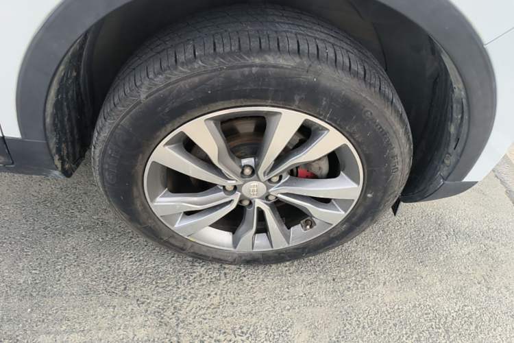 Used Geely Auto Emgrand X7 Sport 2016 2.0L Manual ZhiShang Version Right Rear Wheel Hub