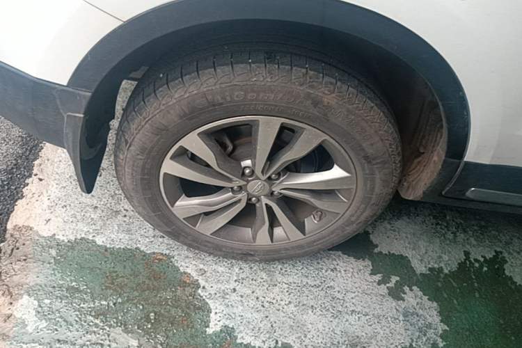 Used Geely Auto Emgrand X7 Sport 2016 2.0L Manual ZhiShang Version Right Rear Wheel Hub