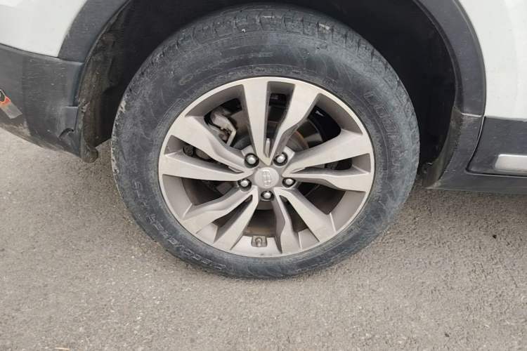 Used Geely Auto Emgrand X7 Sport 2016 1.8TD Automatic ZhiZun Version Right Rear Wheel Hub