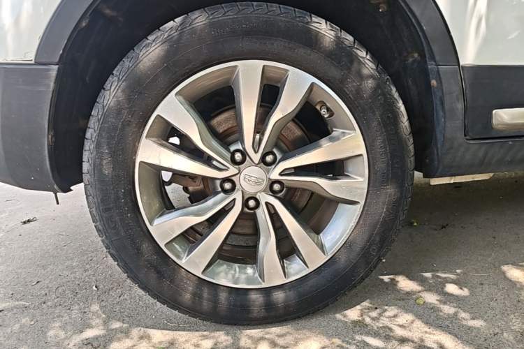 Used Geely Auto Emgrand X7 Sport 2016 2.0L Manual ZhiShang Version Right Rear Wheel Hub