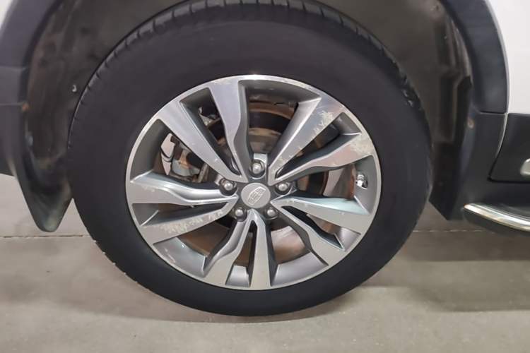 Used Geely Auto Emgrand X7 Sport 2016 2.0L Manual ZhiShang Version Right Rear Wheel Hub