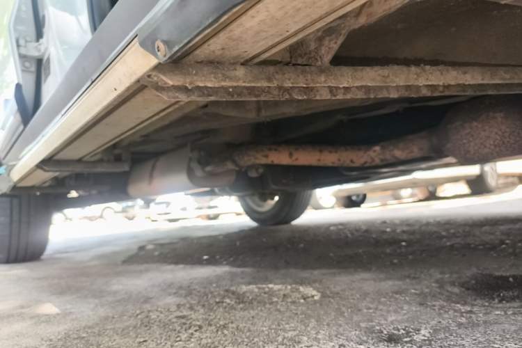 Used Geely Auto Emgrand X7 Sport 2016 1.8TD Automatic Smart Connectivity Version Right Side Sill