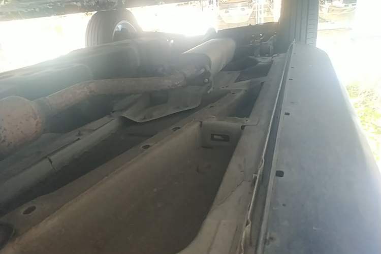 Used Geely Auto Emgrand X7 Sport 2016 1.8TD Automatic Smart Connectivity Version Right Side Sill
