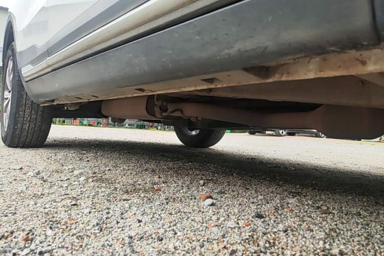 Used Geely Auto Emgrand X7 Sport 2016 2.0L Manual ZhiShang Version Right Side Sill
