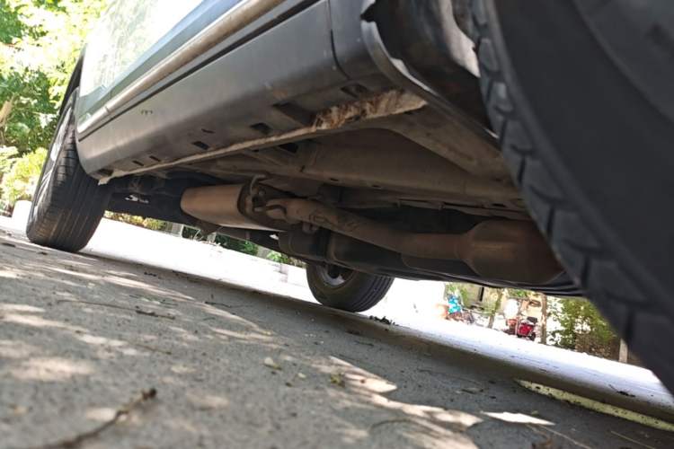 Used Geely Auto Emgrand X7 Sport 2016 2.0L Manual ZhiShang Version Right Side Sill