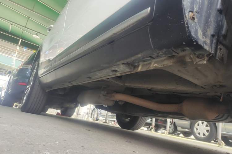 Used Geely Auto Emgrand X7 Sport 2016 1.8TD Automatic Smart Model Right Side Sill