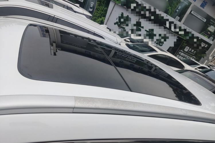 Used Geely Auto Emgrand X7 Sport 2016 1.8TD Automatic Smart Connectivity Version Roof