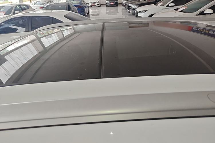 Used Geely Auto Emgrand X7 Sport 2016 1.8TD Automatic Smart Connectivity Version Roof