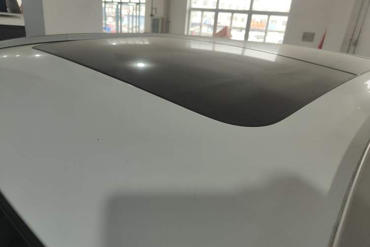 Used Geely Auto Emgrand X7 Sport 2016 1.8TD Automatic Smart Model Roof