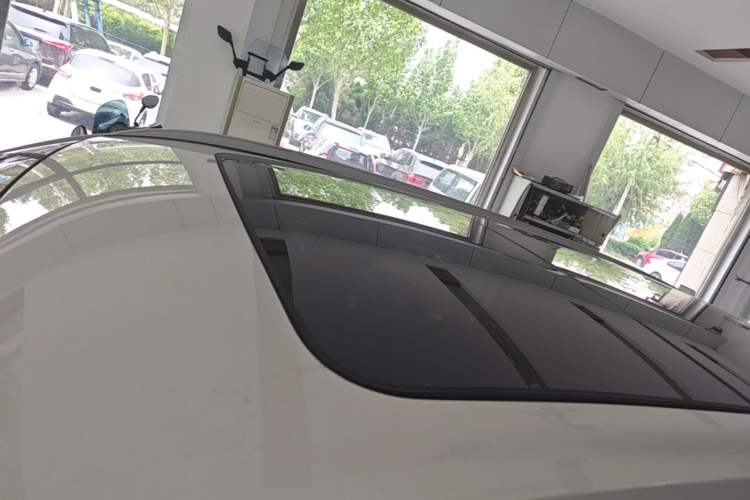 Used Geely Auto Emgrand X7 Sport 2016 1.8TD Automatic ZhiZun Version Roof