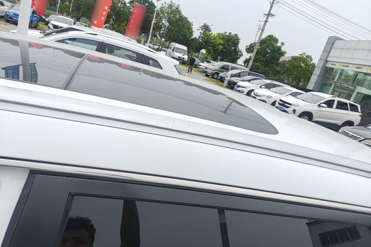 Used Geely Auto Emgrand X7 Sport 2016 2.0L Manual ZhiShang Version Roof