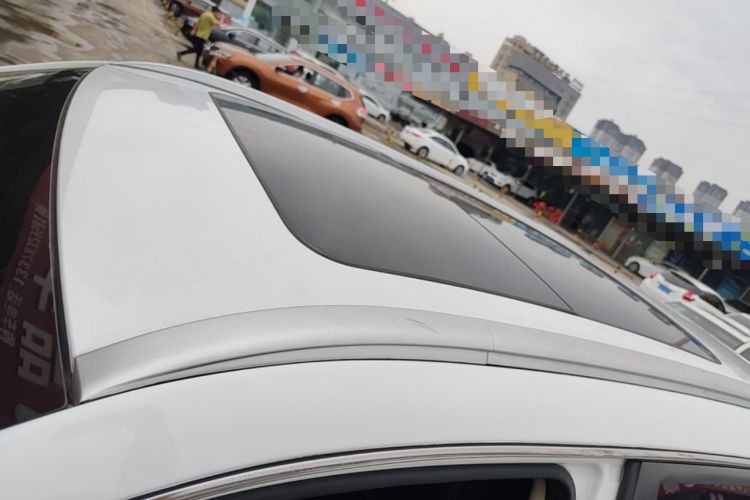 Used Geely Auto Emgrand X7 Sport 2016 1.8TD Automatic Smart Connectivity Version Roof