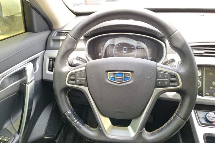 Used Geely Auto Emgrand X7 Sport 2016 1.8TD Automatic Smart Model Steering Wheel
