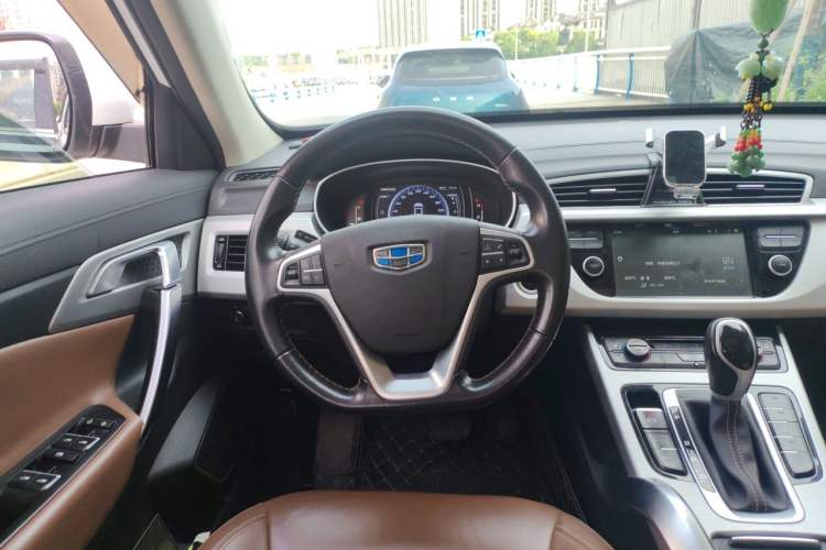 Used Geely Auto Emgrand X7 Sport 2016 1.8TD Automatic ZhiZun Version Steering Wheel