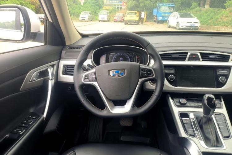 Used Geely Auto Emgrand X7 Sport 2016 1.8TD Automatic Smart Connectivity Version Steering Wheel