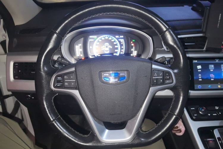 Used Geely Auto Emgrand X7 Sport 2016 1.8TD Automatic Smart Connectivity Version Steering Wheel