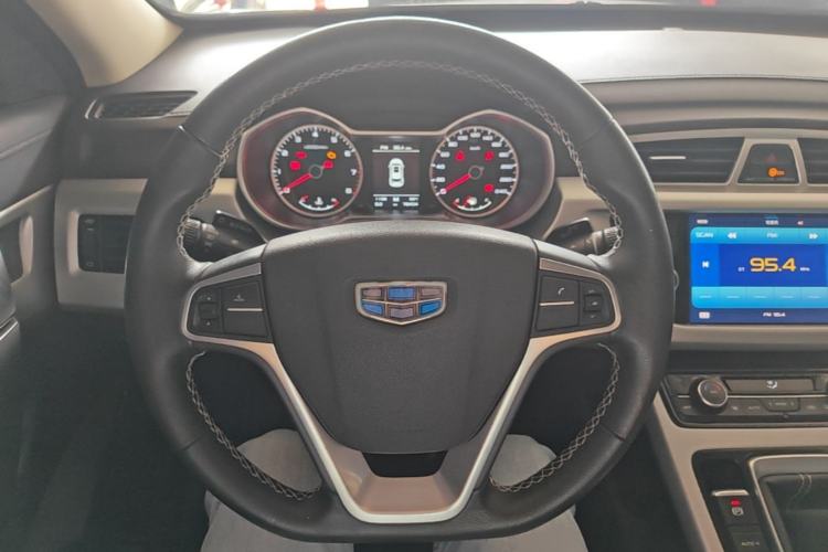 Used Geely Auto Emgrand X7 Sport 2016 2.0L Manual ZhiShang Version Steering Wheel