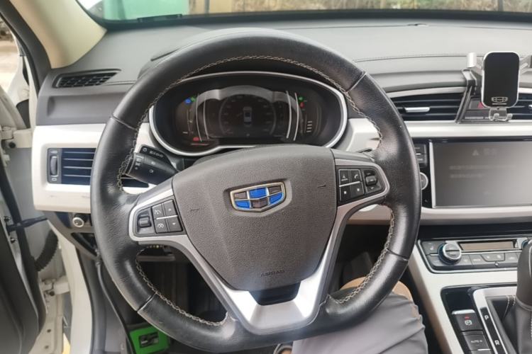 Used Geely Auto Emgrand X7 Sport 2016 1.8TD Automatic Smart Model Steering Wheel