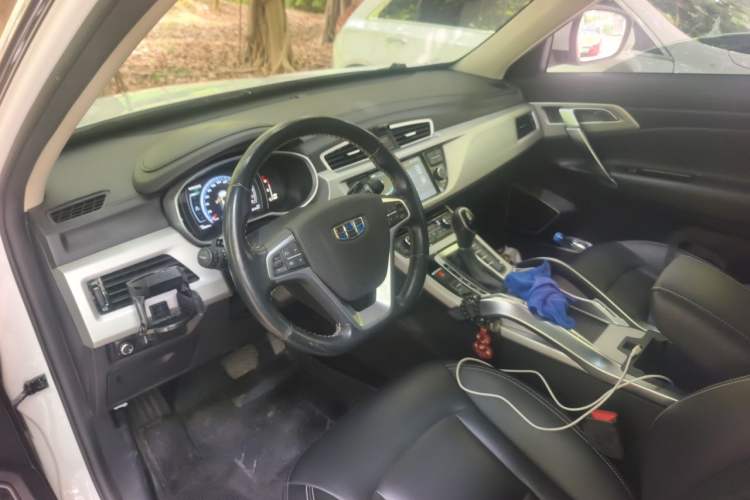 Used Geely Auto Emgrand X7 Sport 2016 1.8TD Automatic Smart Model Steering Wheel