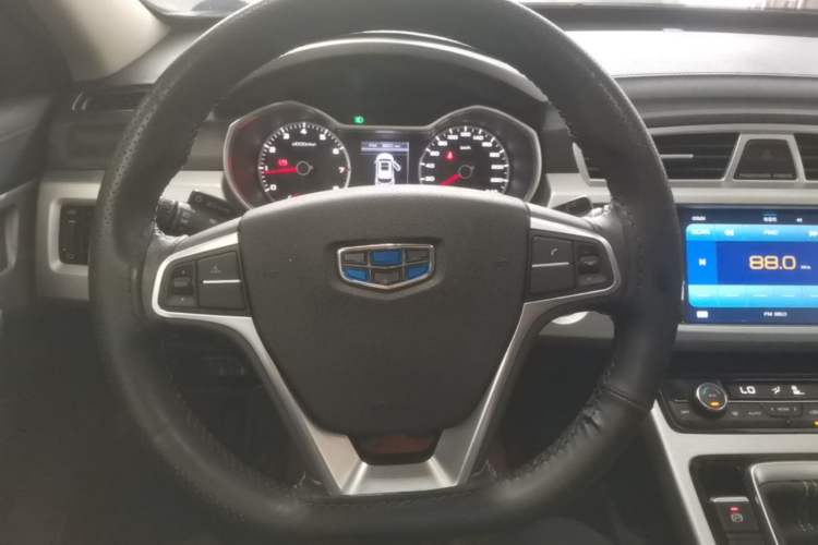 Used Geely Auto Emgrand X7 Sport 2016 2.0L Manual ZhiShang Version Steering Wheel