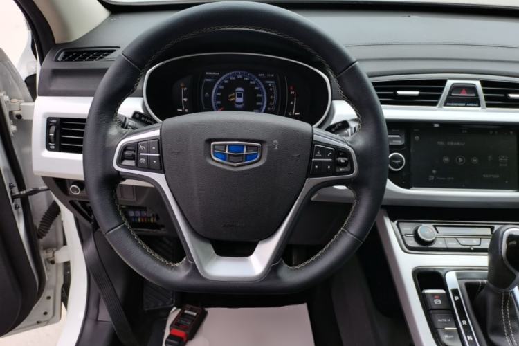 Used Geely Auto Emgrand X7 Sport 2016 1.8TD Automatic Smart Connectivity Version Steering Wheel