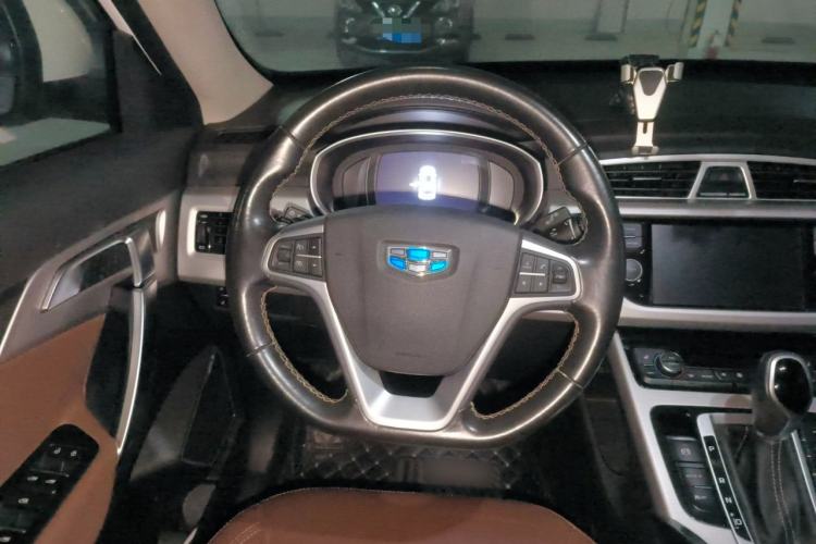 Used Geely Auto Emgrand X7 Sport 2016 1.8TD Automatic All-Wheel-Drive ZhiZun Edition Steering Wheel