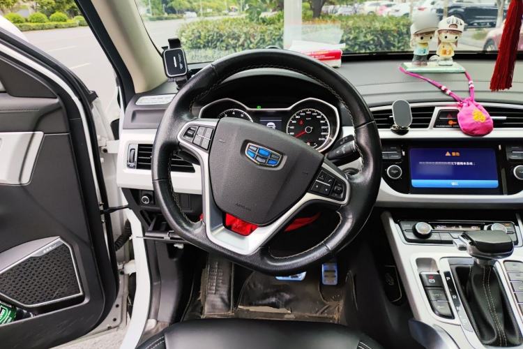 Used Geely Auto Emgrand X7 Sport 2016 1.8TD Automatic ZhiShang Model Steering Wheel