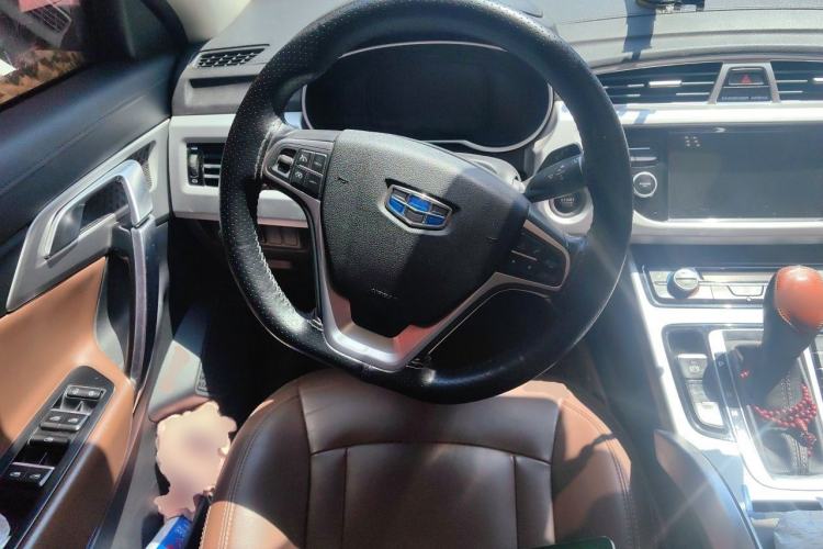 Used Geely Auto Emgrand X7 Sport 2016 1.8TD Automatic ZhiZun Version Steering Wheel