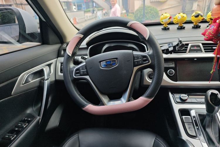 Used Geely Auto Emgrand X7 Sport 2016 1.8TD Automatic Smart Model Steering Wheel
