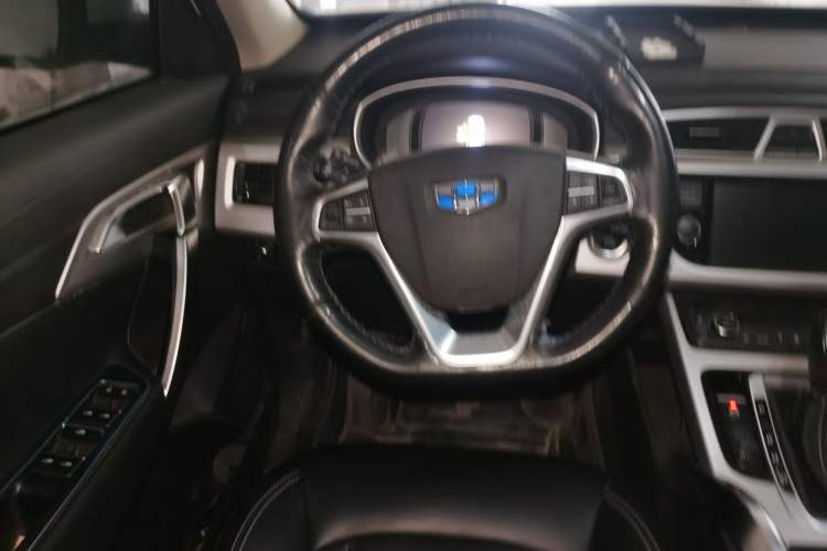 Used Geely Auto Emgrand X7 Sport 2016 1.8TD Automatic Smart Model Steering Wheel