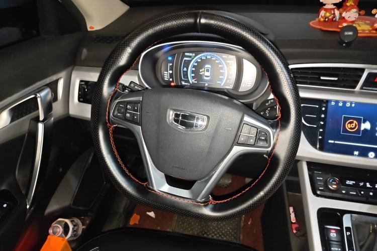 Used Geely Auto Emgrand X7 Sport 2016 1.8TD Automatic ZhiShang Model Steering Wheel