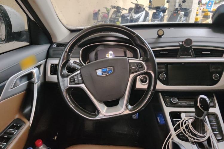 Used Geely Auto Emgrand X7 Sport 2016 1.8TD Automatic All-Wheel-Drive ZhiZun Edition Steering Wheel