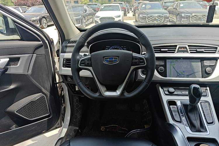 Used Geely Auto Emgrand X7 Sport 2016 1.8TD Automatic Smart Connectivity Version Steering Wheel
