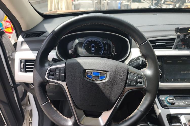Used Geely Auto Emgrand X7 Sport 2016 1.8TD Automatic ZhiZun Version Steering Wheel