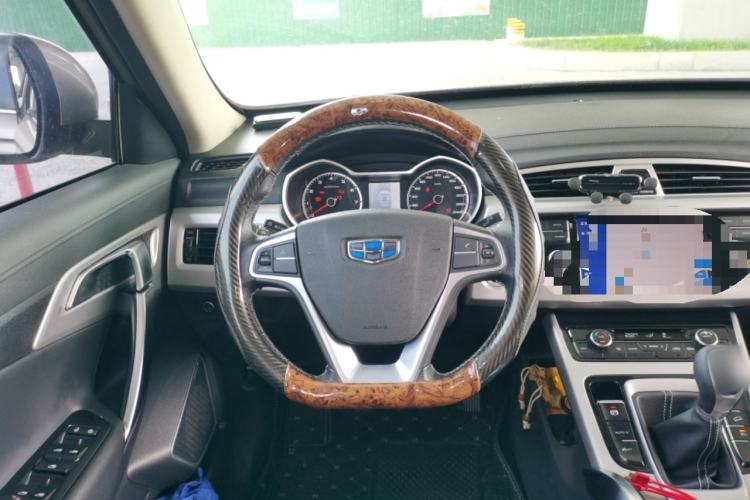Used Geely Auto Emgrand X7 Sport 2016 2.0L Manual Smart Connect Version Steering Wheel