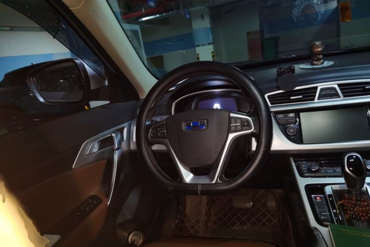 Used Geely Auto Emgrand X7 Sport 2016 1.8TD Automatic All-Wheel-Drive ZhiZun Edition Steering Wheel