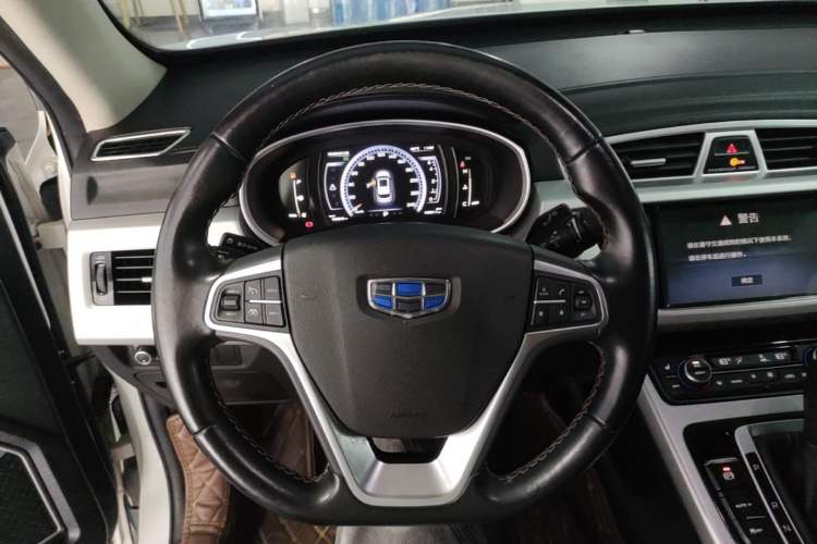 Used Geely Auto Emgrand X7 Sport 2016 1.8TD Automatic ZhiZun Version Steering Wheel