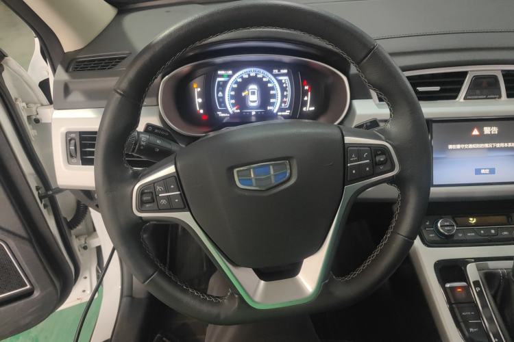 Used Geely Auto Emgrand X7 Sport 2016 1.8TD Automatic Smart Model Steering Wheel