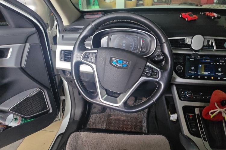 Used Geely Auto Emgrand X7 Sport 2016 1.8TD Automatic Smart Model Steering Wheel