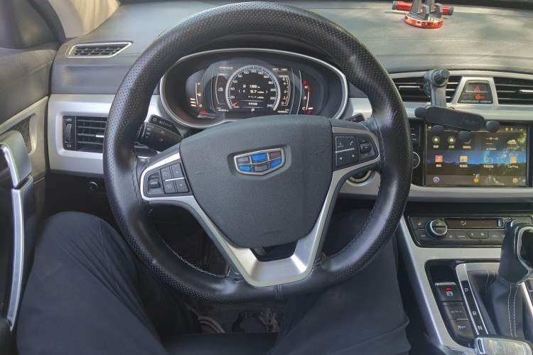 Used Geely Auto Emgrand X7 Sport 2016 1.8TD Automatic Smart Model Steering Wheel