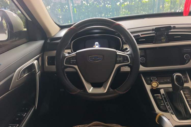 Used Geely Auto Emgrand X7 Sport 2016 1.8TD Automatic Smart Model Steering Wheel