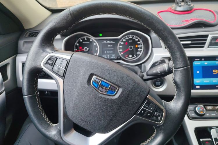 Used Geely Auto Emgrand X7 Sport 2016 1.8TD Automatic ZhiShang Model Steering Wheel
