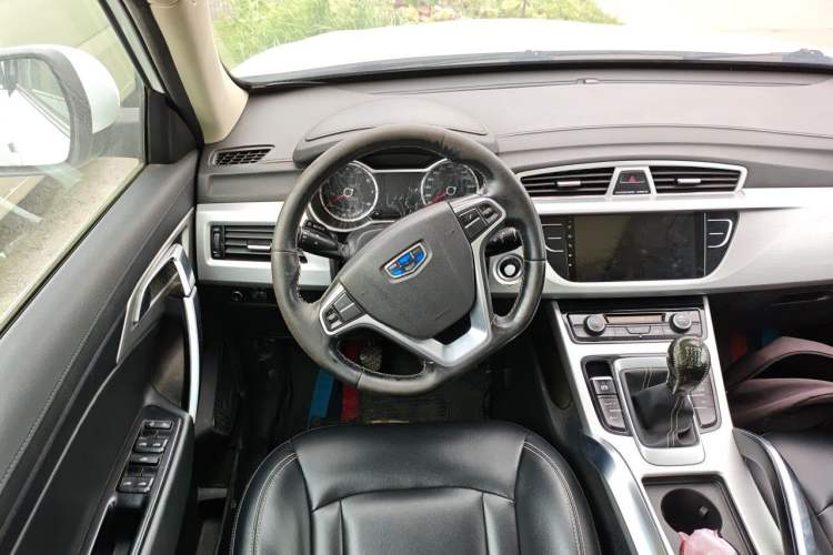 Used Geely Auto Emgrand X7 Sport 2016 2.0L Manual ZhiShang Version Steering Wheel