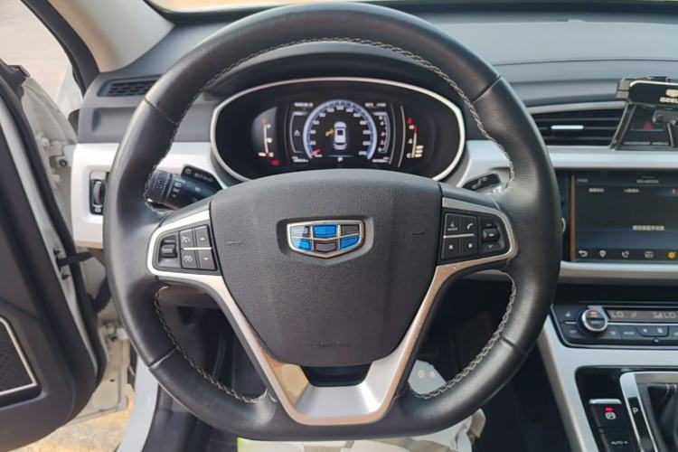 Used Geely Auto Emgrand X7 Sport 2016 1.8TD Automatic Smart Model Steering Wheel