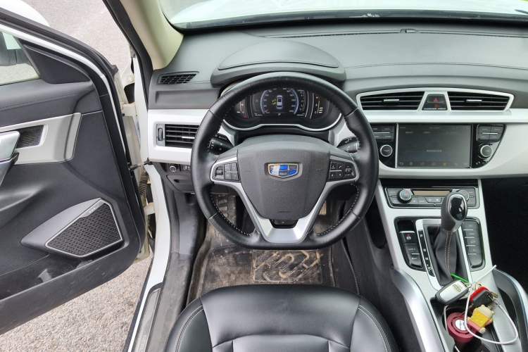 Used Geely Auto Emgrand X7 Sport 2016 1.8TD Automatic Smart Connectivity Version Steering Wheel