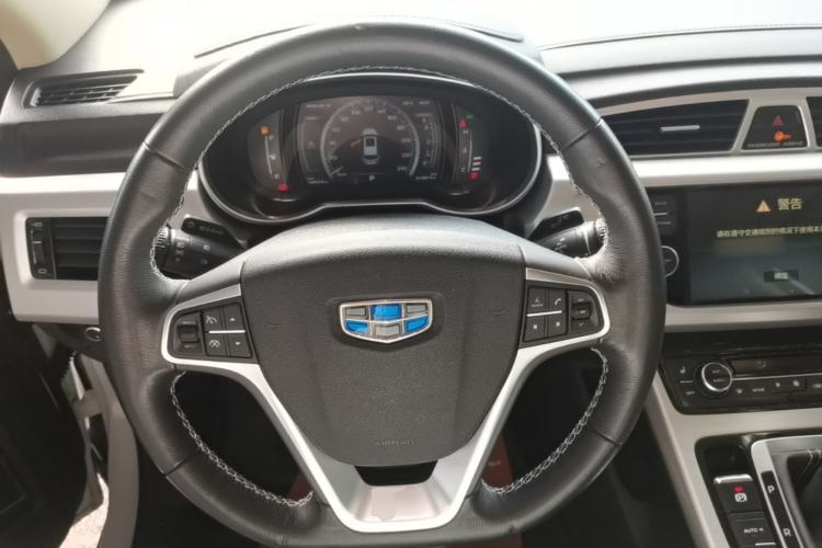 Used Geely Auto Emgrand X7 Sport 2016 1.8TD Automatic Smart Model Steering Wheel