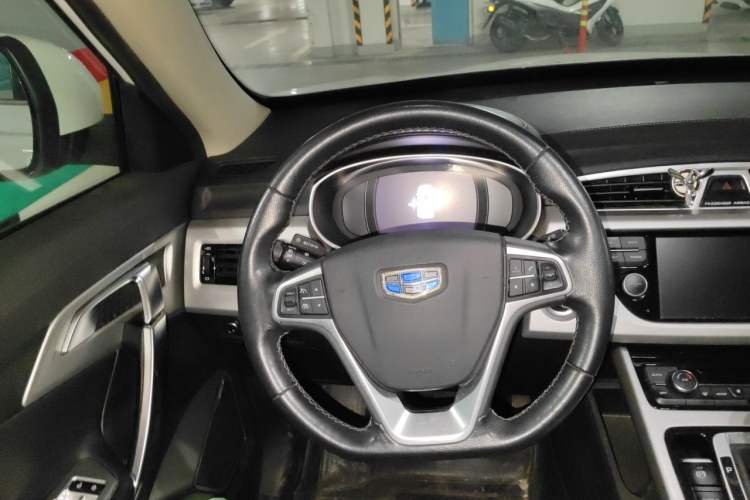 Used Geely Auto Emgrand X7 Sport 2016 1.8TD Automatic Smart Connectivity Version Steering Wheel
